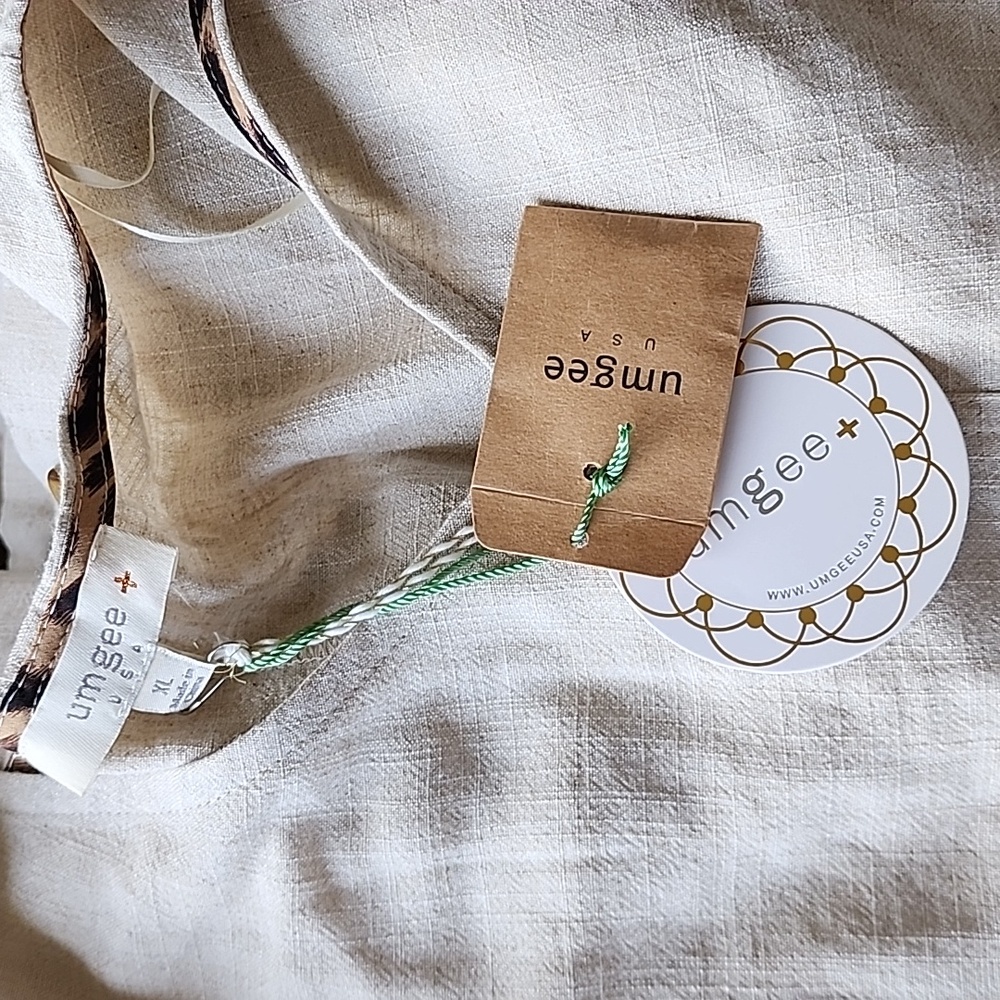 NWT Umgee White Dress with Leopard Print Accents